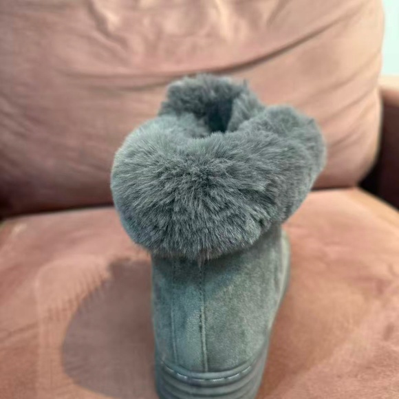 ANKLE FUR BOOTS WITH PEARLS - Picture 5 of 8